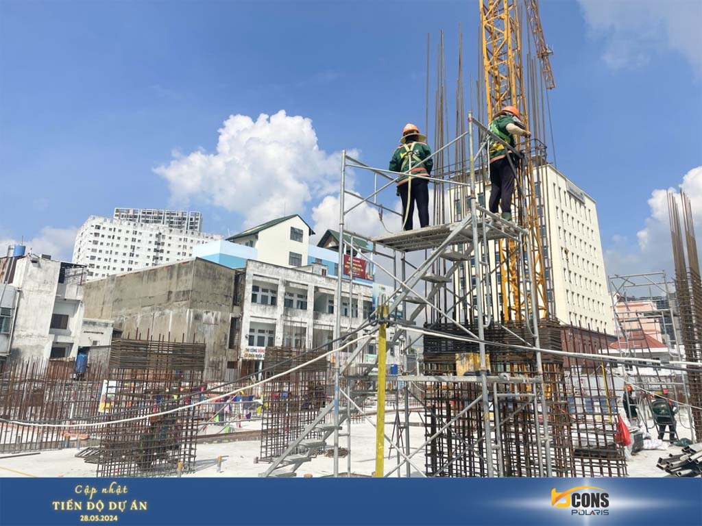 Thi công thép cột tầng 1 Tháp A